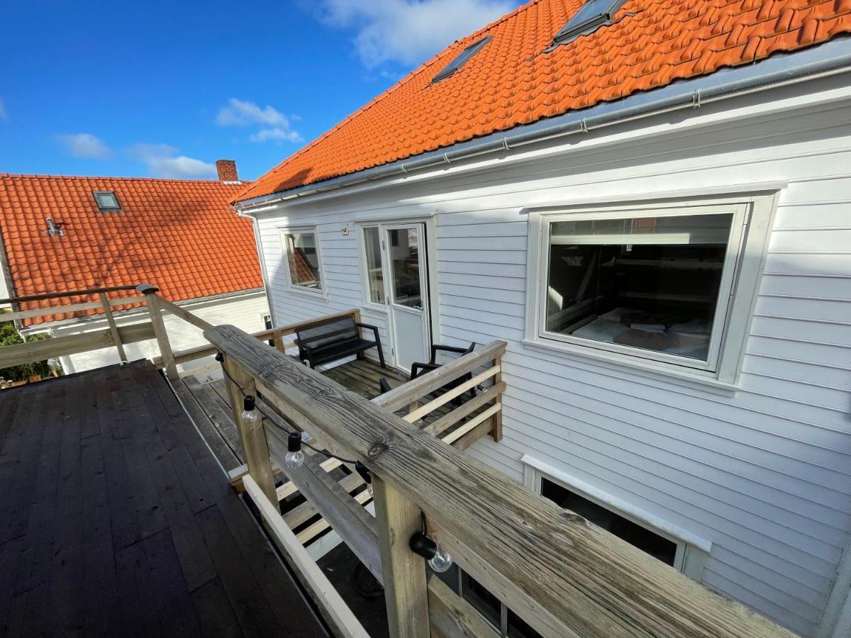 Central Bnb Stavanger At Bertis Ap 9 Generous Rooftop Terrace Exterior photo